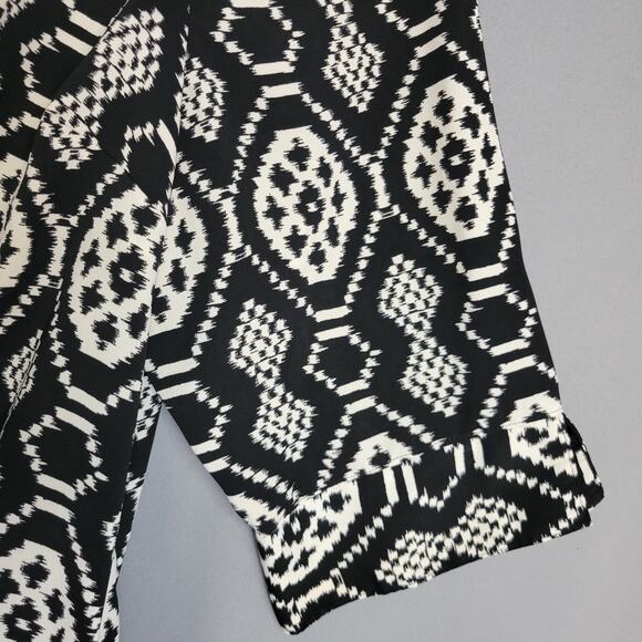 Maggie Barnes Button Front Top Womens 1X 18/20 Black Ivory Attached Tank - Picture 4 of 13